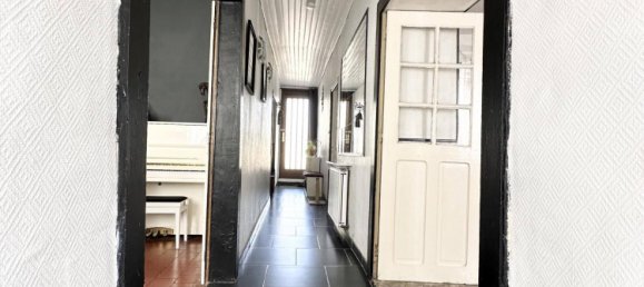 4 bedrooms House in Marchais, France No. 74097 5