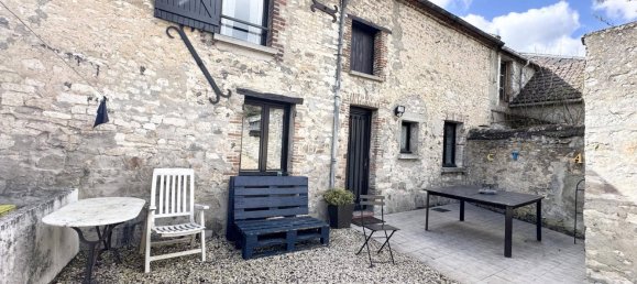 4 bedrooms House in Marchais, France No. 74097 2