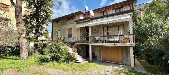 5 rooms Villa in Desenzano del Garda, Italy No. 72434 12