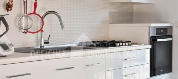 5 rooms House in Colico, Italy No. 16763 7