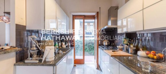 Apartamento de 4 divisões em Rome, Italy N.º 36840 11