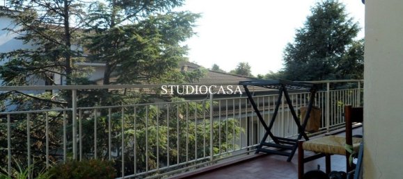 5 rooms Apartment in Caserta, Italy No. 273690 12