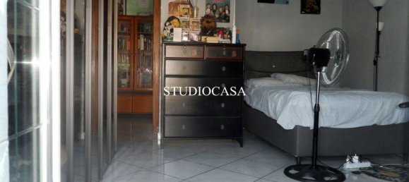 5 rooms Apartment in Caserta, Italy No. 273690 5