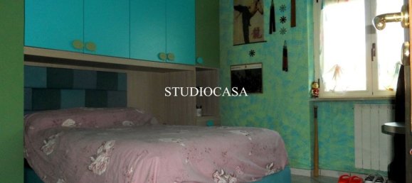 5 rooms Apartment in Caserta, Italy No. 273690 7