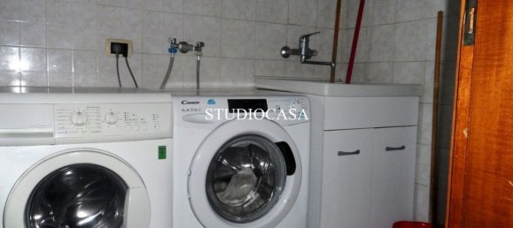 5 rooms Apartment in Caserta, Italy No. 273690 8