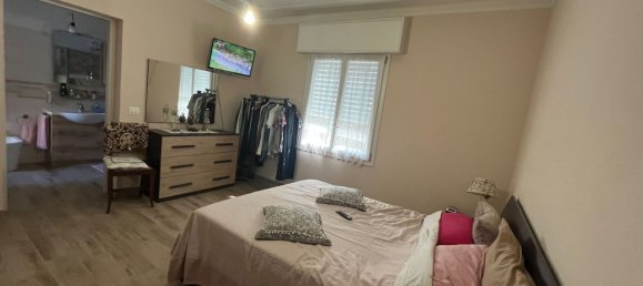 Квартира с 4 спальнями в Фьорано Моденесе, Италия № 339268 9