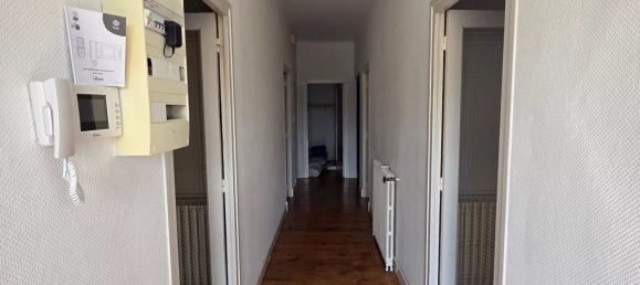 5 rooms House in Tarbes, France No. 335097 5