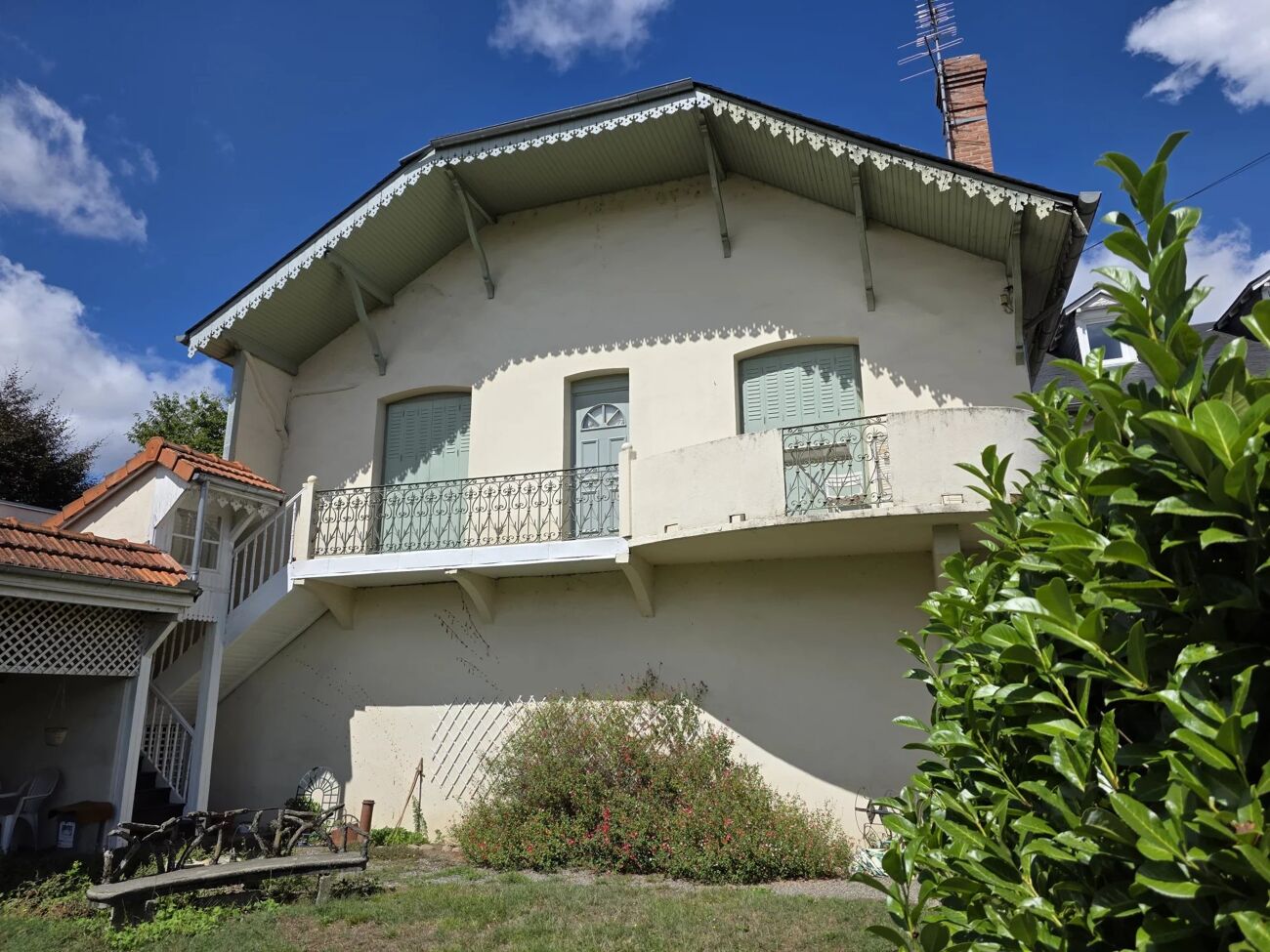 5 rooms House in Tarbes, France No. 335097