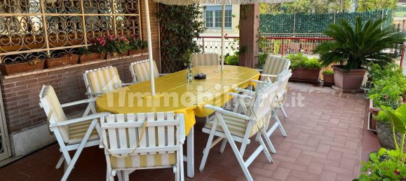 3 bedrooms Penthouse in Rome, Italy No. 34045 9