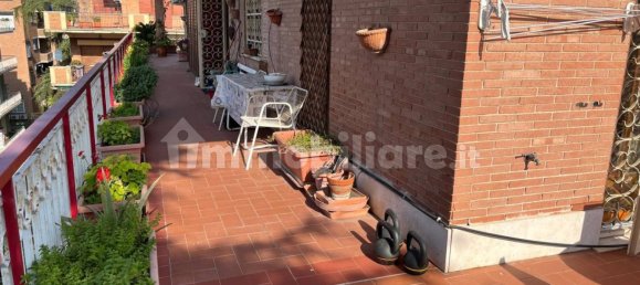 3 bedrooms Penthouse in Rome, Italy No. 34045 7