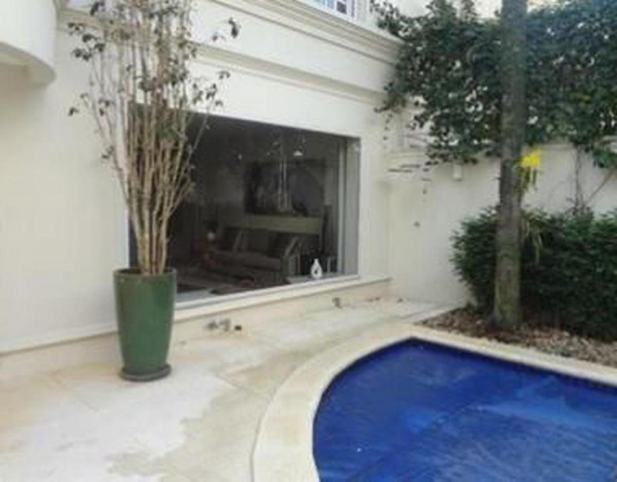 5 bedrooms House in Sao Paulo, Brazil No. 597349