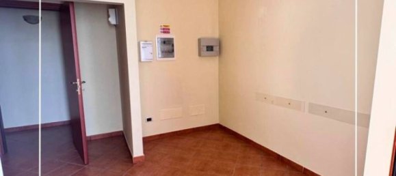 3 rooms Office in Leporano, Italy No. 165521 6