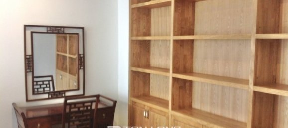 4 bedrooms Apartment in Tay Ho, Vietnam No. 747 10