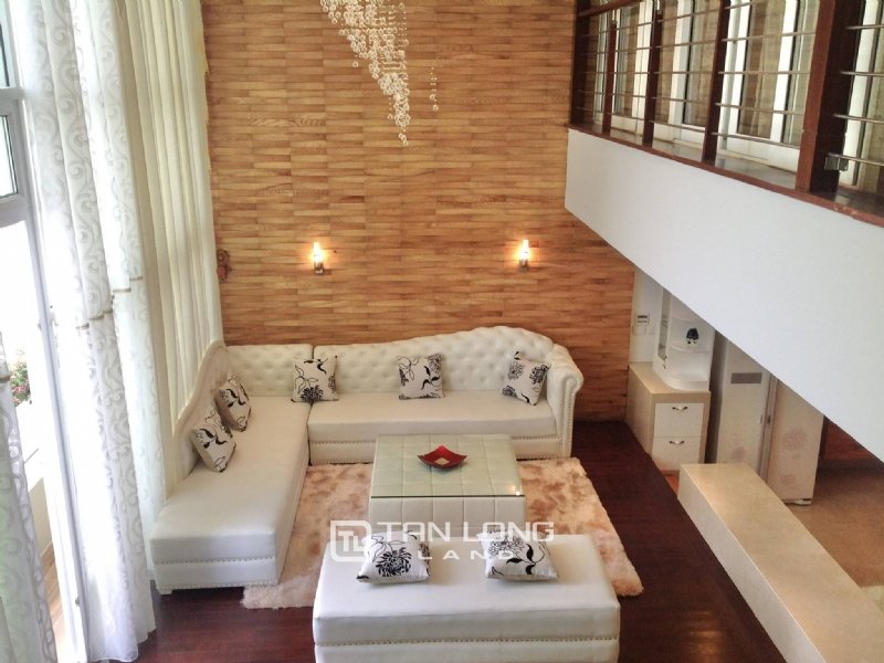 4 bedrooms Apartment in Tay Ho, Vietnam No. 747