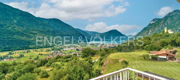 4 Schlafzimmer Wohnung in Carlazzo, Italy, Nr. 127802 10