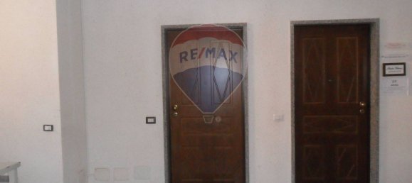 4-salle Bureau à Caltanissetta, Italy No. 49109 28