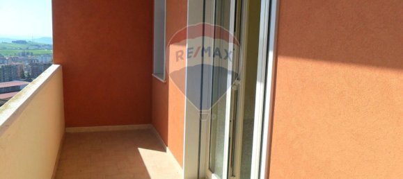 4-salle Bureau à Caltanissetta, Italy No. 49109 3