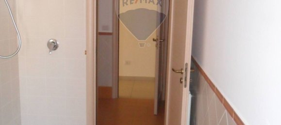 4-salle Bureau à Caltanissetta, Italy No. 49109 6