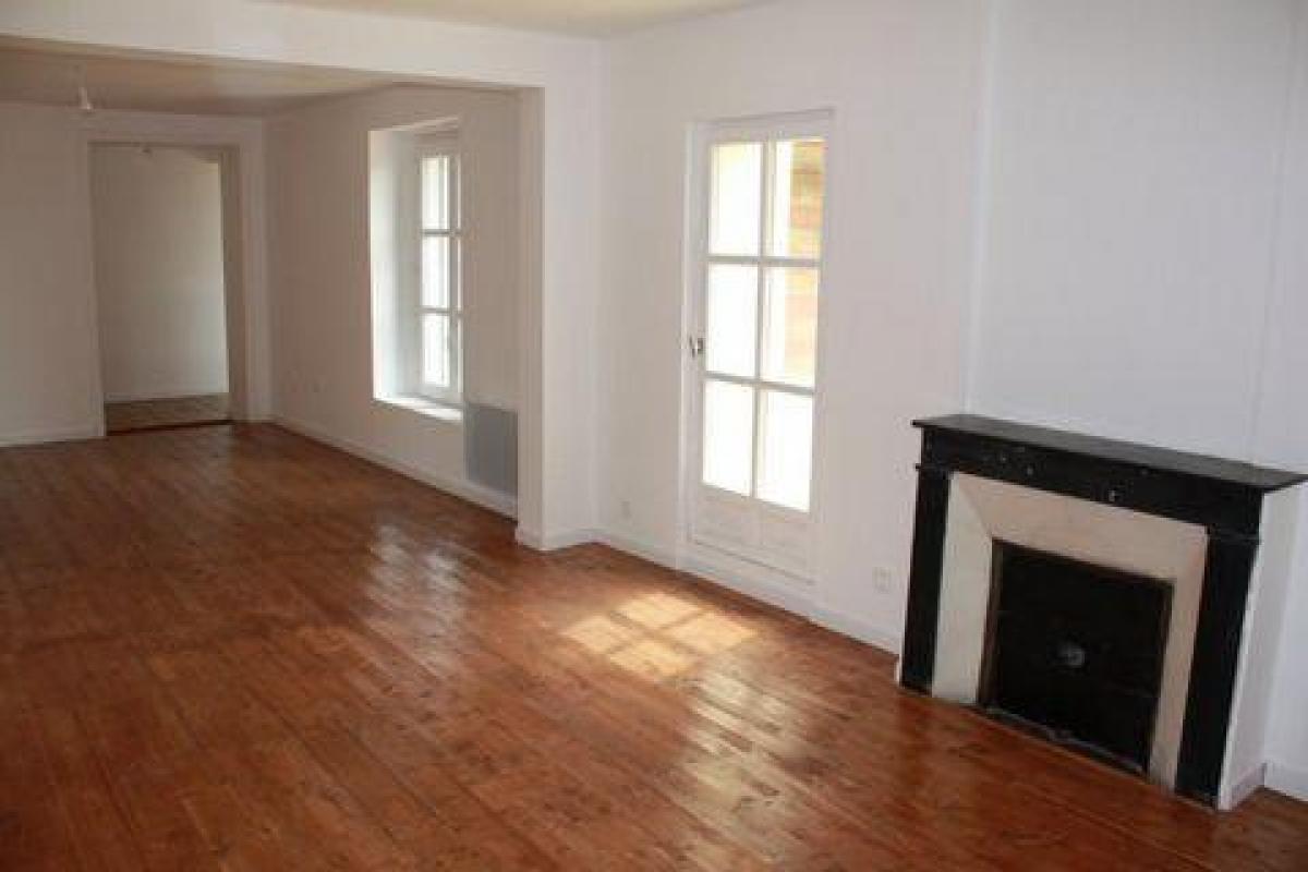 Квартира с 3 спальнями в Нарбонн, Франция № 25479