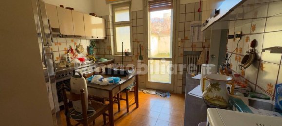 Villa de 5 dormitorios en Torre de' Passeri, Italy No. 82360 27