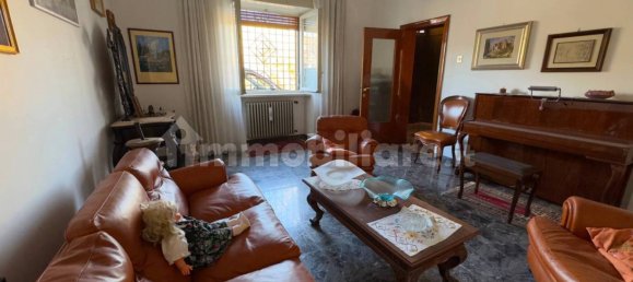 Villa de 5 dormitorios en Torre de' Passeri, Italy No. 82360 21