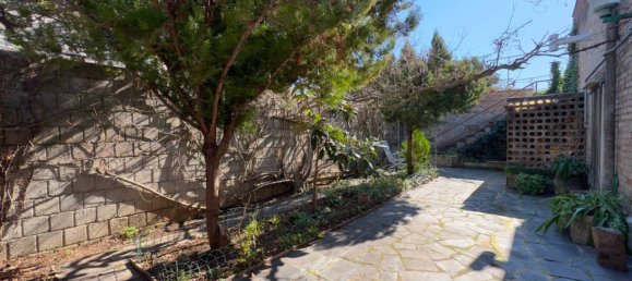 Villa de 5 dormitorios en Torre de' Passeri, Italy No. 82360 35