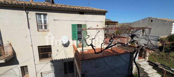 Villa de 5 dormitorios en Torre de' Passeri, Italy No. 82360 47