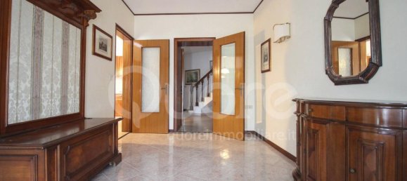 10-Zimmer Haus in Udine, Italy, Nr. 237363 18