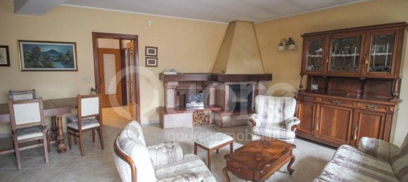 10-Zimmer Haus in Udine, Italy, Nr. 237363 23