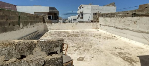 Дом с 5 спальнями в Лас-Пальмас-де-Гран-Канария, Испания № 147628 21