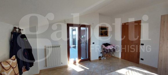 Квартира с 3 комнатами в Коррополи, Италия № 69864 4