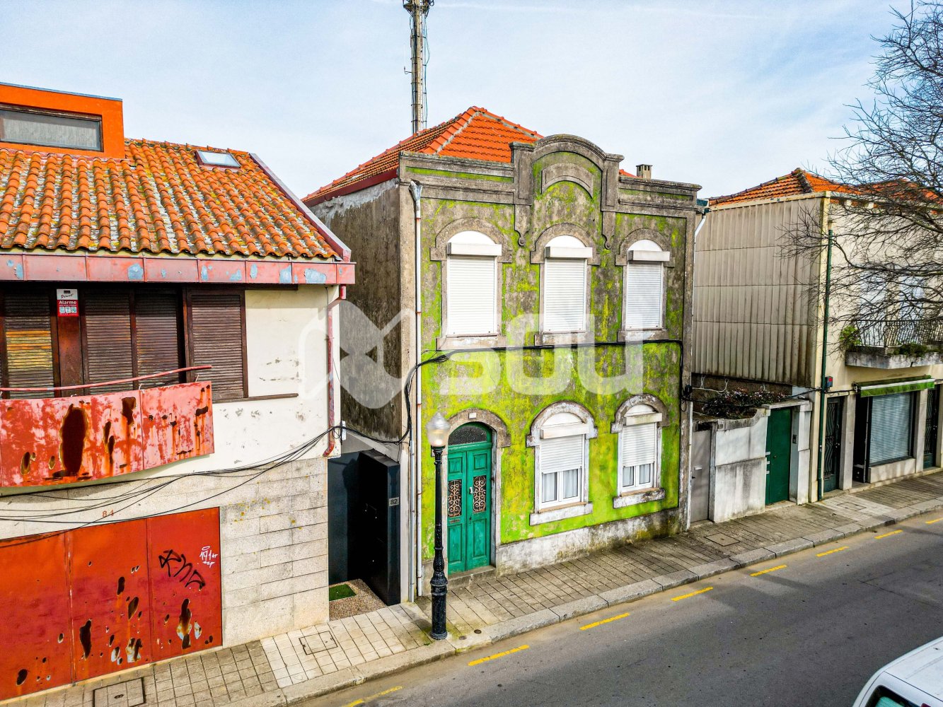 Casa de 9 habitaciónes en Porto, Portugal No. 330792
