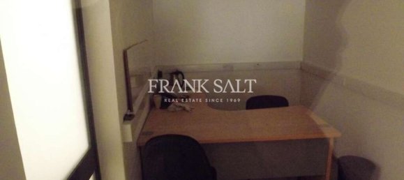 Magasin à Saint Paul's Bay, Malta 100m² No. 11822 2