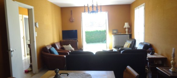 Villa de 4 dormitorios en Chery, France No. 102898 3