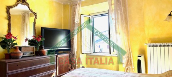 2 rooms Apartment in Capodimonte, Italy No. 13522 6