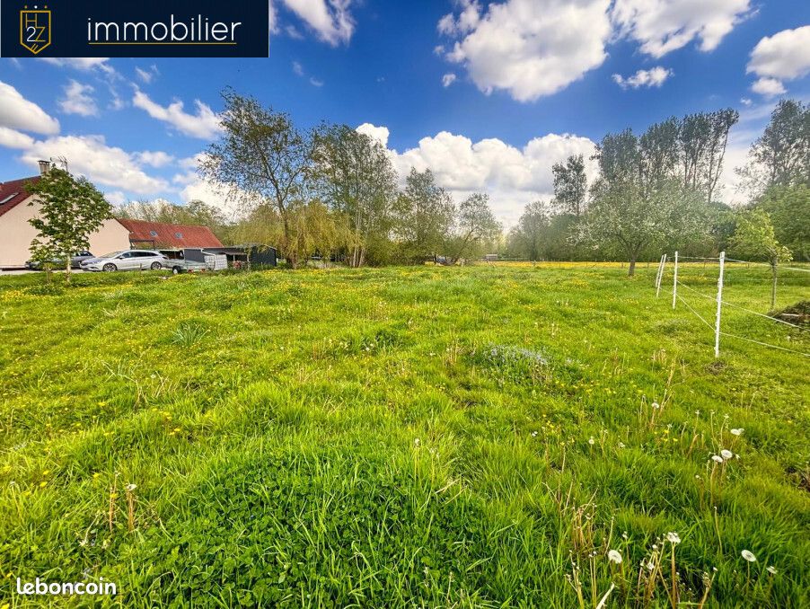 Земельный участок в Беллуа-сюр-Сомма, Франция № 72876