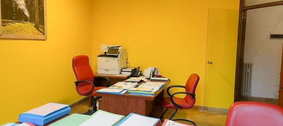 Офис 100м² в Варесе, Италия № 138166 9