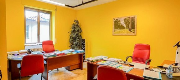 Офис 100м² в Варесе, Италия № 138166 8