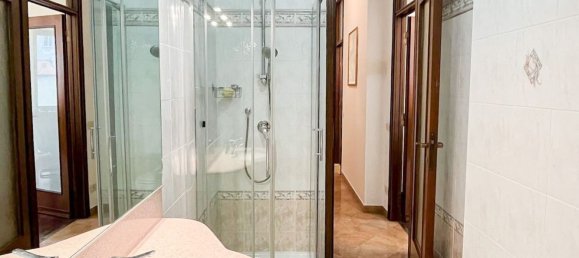 Офис 100м² в Варесе, Италия № 138166 17