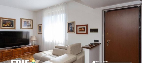 2 غرف نوم فيلا في Parabiago, Italy رقم 347631 9