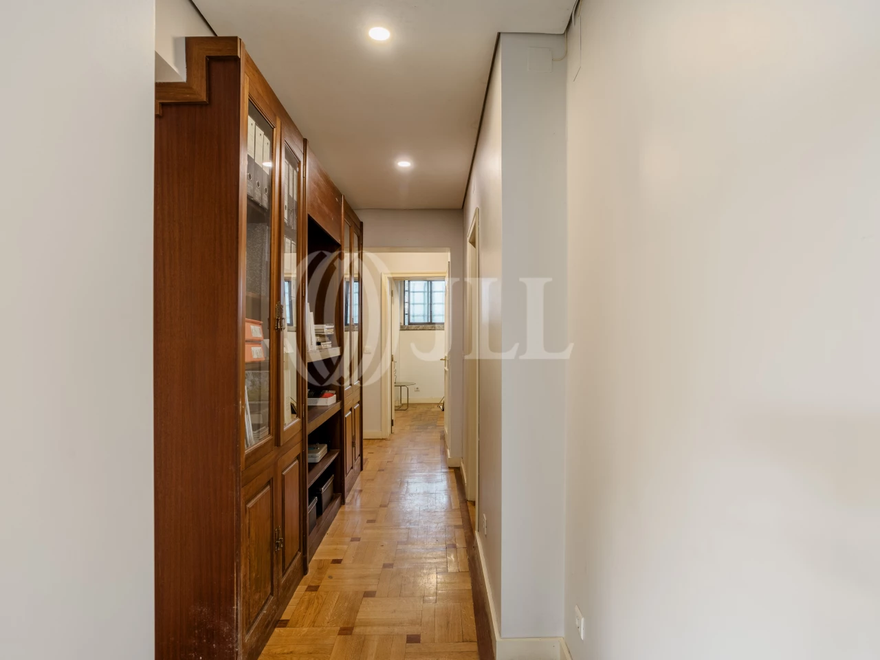 8 غرف نوم منزل في Lisbon, Portugal رقم 98425