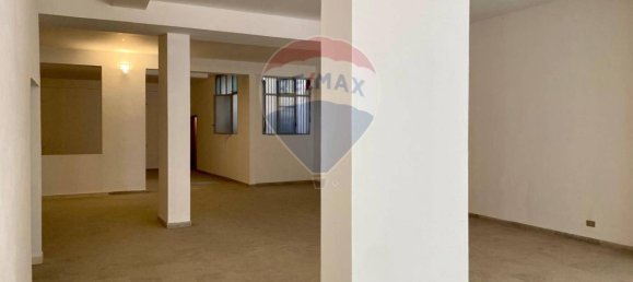 1 room Commercial property in Palermo, Italy No. 48348 12