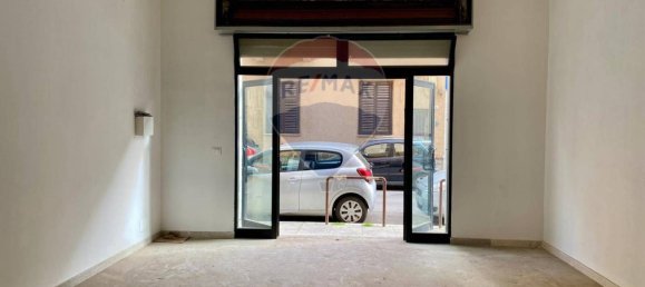 1 room Commercial property in Palermo, Italy No. 48348 7