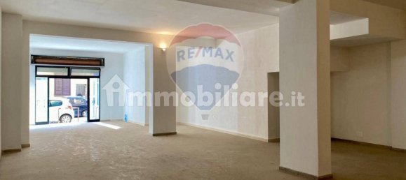 1 room Commercial property in Palermo, Italy No. 48348 3