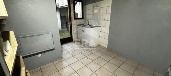 Studio in Pithiviers, France No. 155384 2