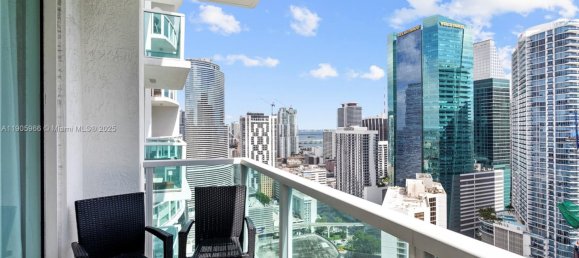 3 dormitorios propiedad comercial en venta en Miami, Miami-Dade, Florida, USA № 615853 23
