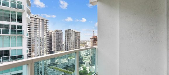 3 dormitorios propiedad comercial en venta en Miami, Miami-Dade, Florida, USA № 615853 14