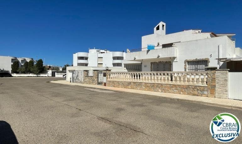 3 Schlafzimmer Haus in Roses, Spain, Nr. 245162