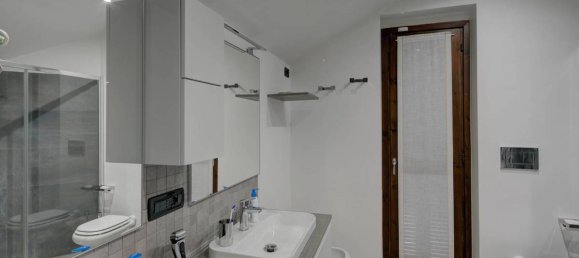 Villa de 3 dormitorios en Rivoli, Italy No. 356543 26