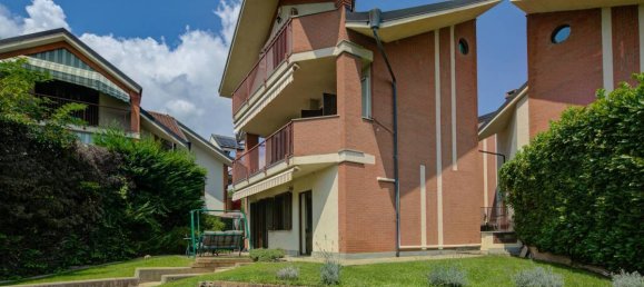 Villa de 3 dormitorios en Rivoli, Italy No. 356543 3